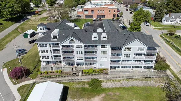 7346 Huron Avenue 302 - Building B, Lexington Vlg, MI 48450