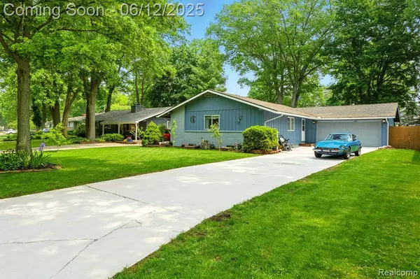 2840 Monticello Drive, Port Huron, MI 48060