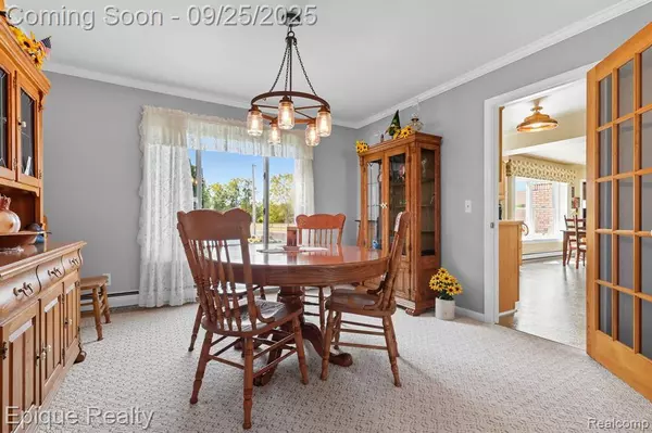 6742 Marsh Road, Cottrellville Twp, MI 48039