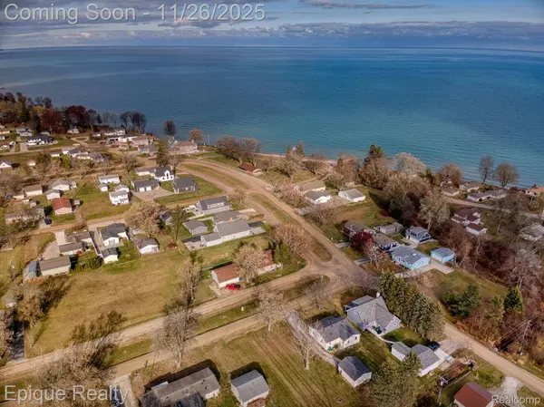 7520 Sunset BLVD, Lexington, MI 48450