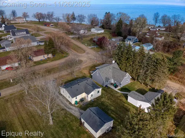 7520 Sunset BLVD, Lexington, MI 48450