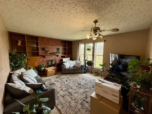 12724 S 16th St, Bison, OK 73720-7302