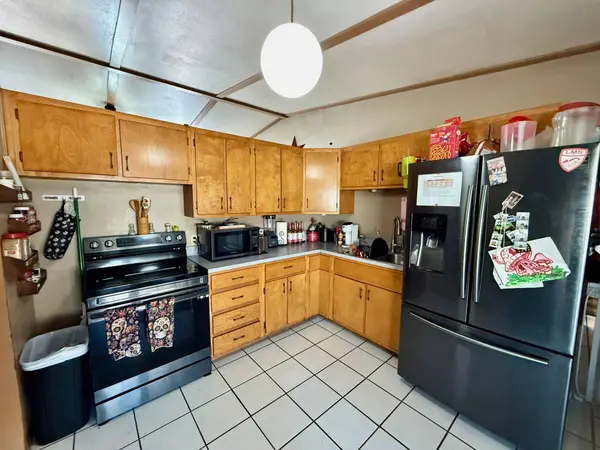 1402 N 16th St, Enid, OK 73701