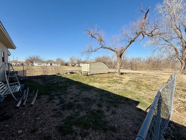 1722 N 3rd St, Enid, OK 73701