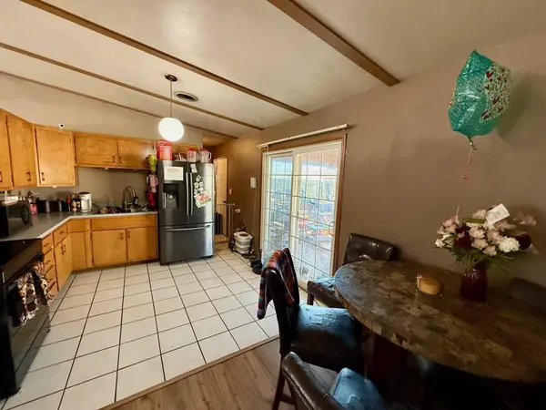 1402 N 16th St, Enid, OK 73701