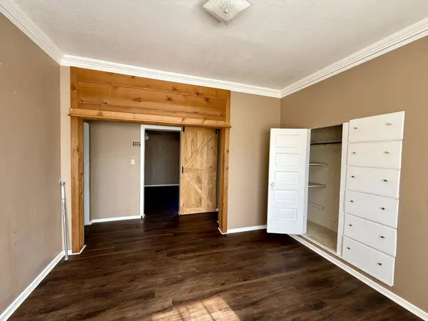 1722 N 3rd St, Enid, OK 73701