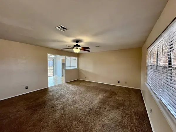 3509 McClaflin Dr, Enid, OK 73701