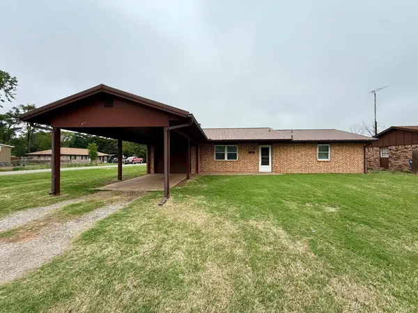702 Teri Ln, Kremlin, OK 73753