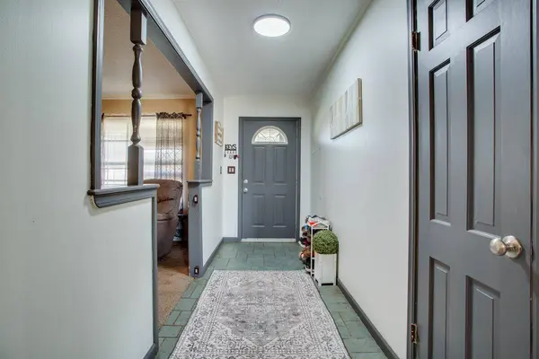 129 Margaret Cir, Enid, OK 73703