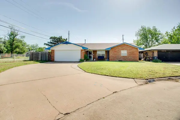 129 Margaret Cir, Enid, OK 73703