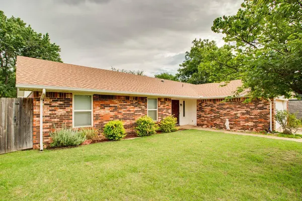 4122 Twilight Ave, Enid, OK 73703