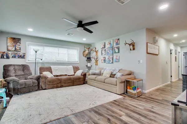 1359 Munger Dr, Enid, OK 73703