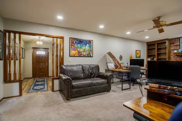 2405 Woodmoor Rd, Enid, OK 73703