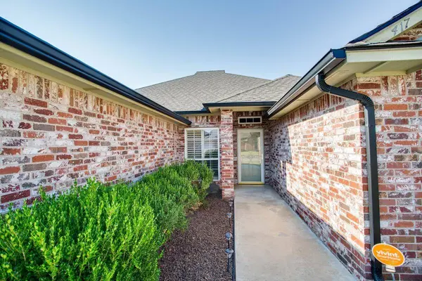 417 Waurika, Enid, OK 73701