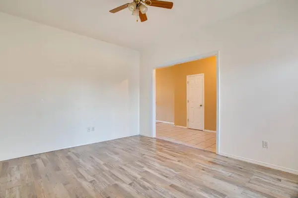 417 Waurika, Enid, OK 73701