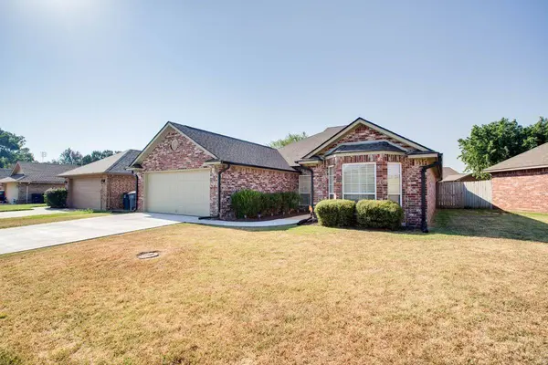 417 Waurika, Enid, OK 73701
