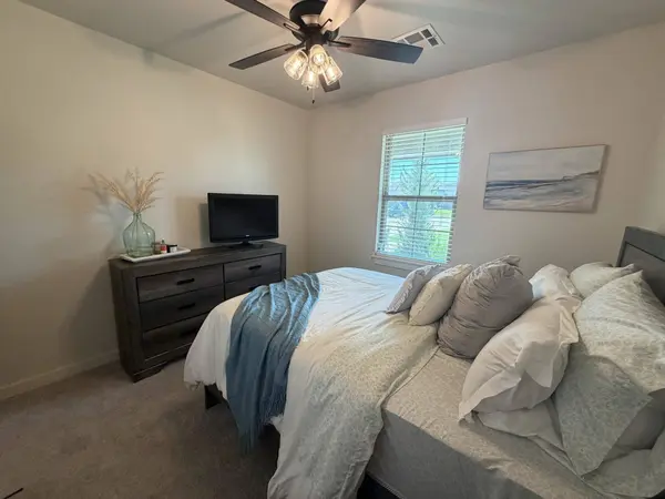 4911 Deerfield Ave, Enid, OK 73703