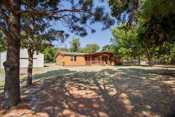 39673 S County Rd 265, Ringwood, OK 73768