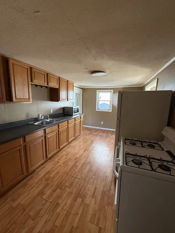 752 N 12th St, Enid, OK 73701