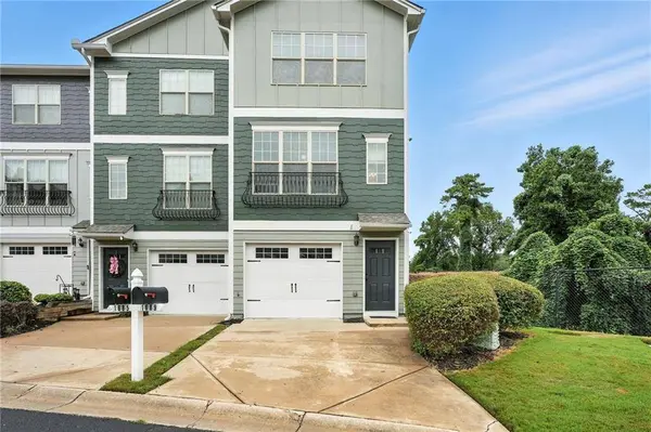 1689 Liberty Pkwy NW, Atlanta, GA 30318