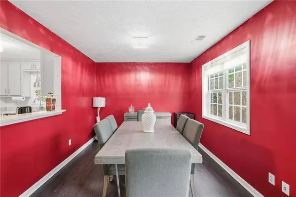 105 Rivermist DR, Covington, GA 30014