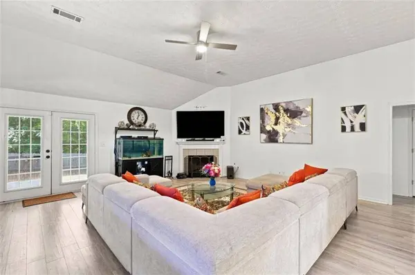 212 Vernon WALK, Mcdonough, GA 30252