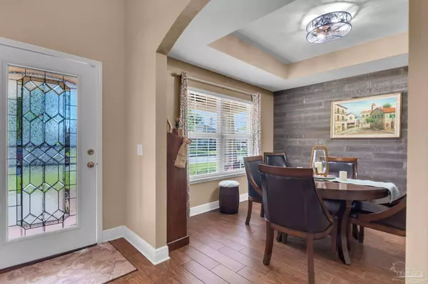 7197 Farmers Rd, Pensacola, FL 32526