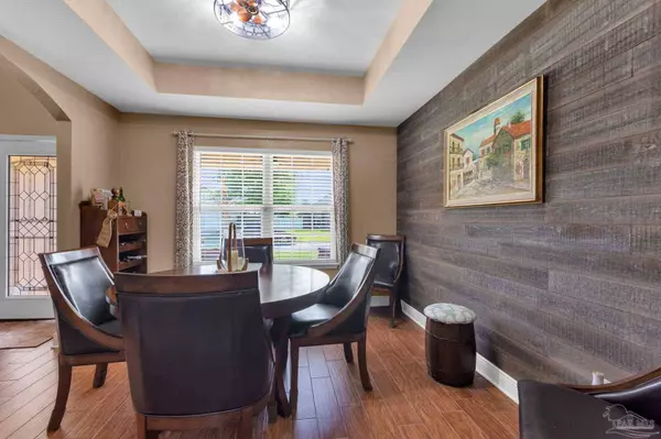 7197 Farmers Rd, Pensacola, FL 32526