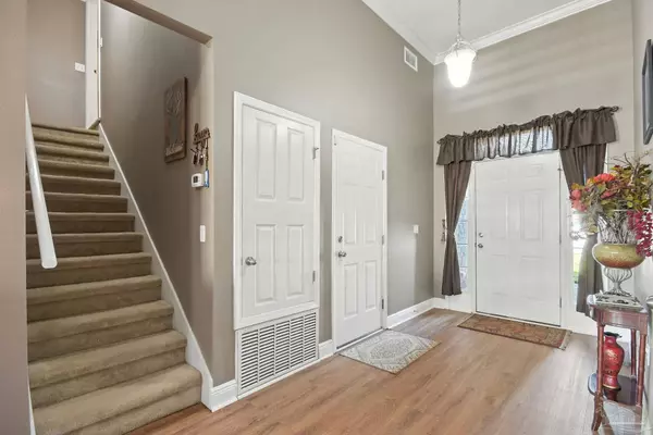 5642 Gold Cup Ct, Pace, FL 32571