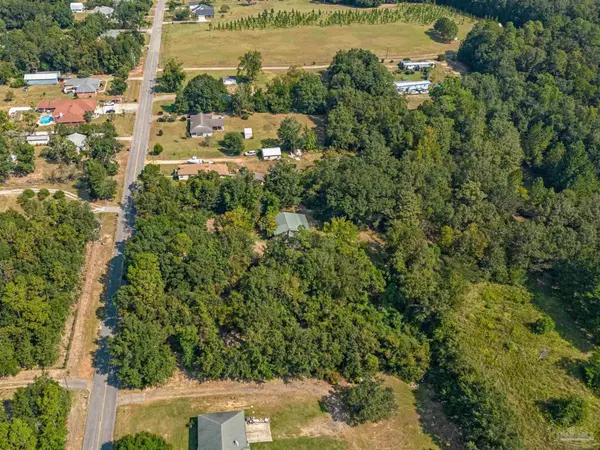 3200 Blk Schifko Rd, Cantonment, FL 32533