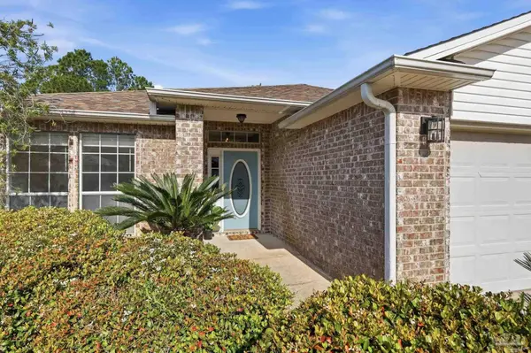 2021 Reserve Blvd, Gulf Breeze, FL 32563