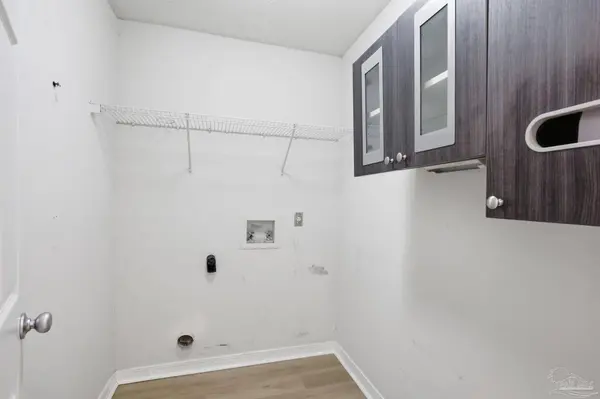 2021 Reserve Blvd, Gulf Breeze, FL 32563