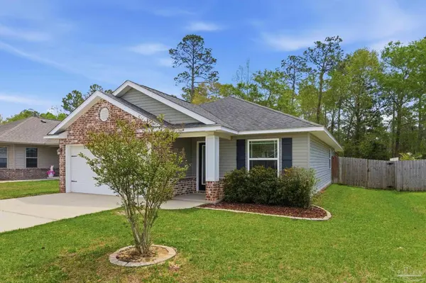 5093 Carley Ct, Milton, FL 32583