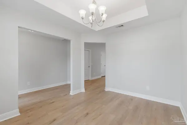 5093 Carley Ct, Milton, FL 32583