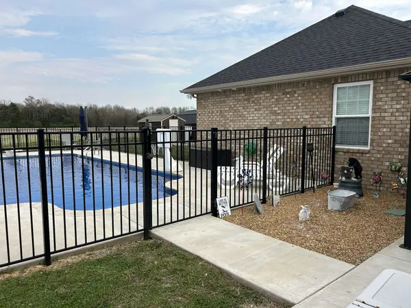 1134 Stratus Dr, Murfreesboro, TN 37127