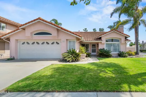 712 Rosebud DR, Oxnard, CA 93036