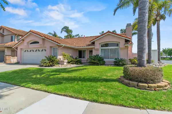 712 Rosebud DR, Oxnard, CA 93036