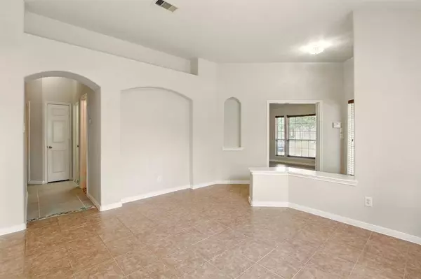 4602 Pompton CT, Pearland, TX 77584