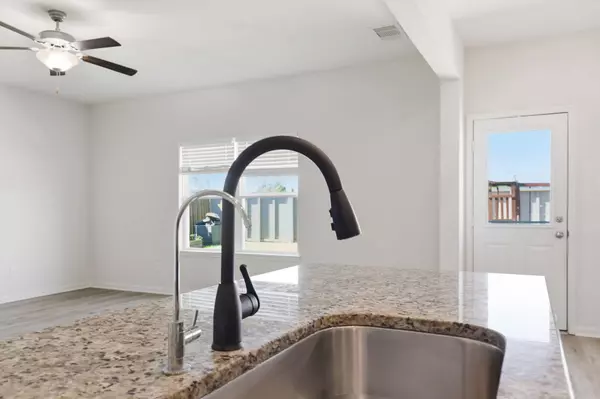 2044 Mule Ridge DR, Katy, TX 77493