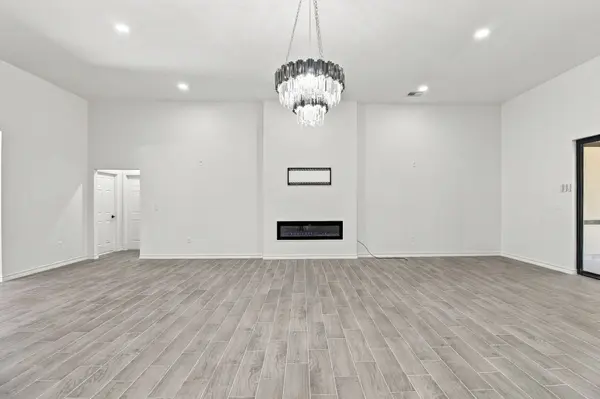 7133 Racehorse DR, Waller, TX 77484