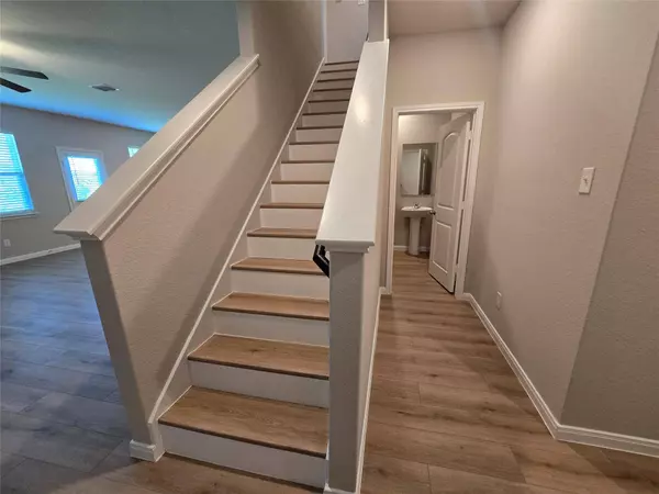 3971 Turtle CRK, New Braunfels, TX 78132