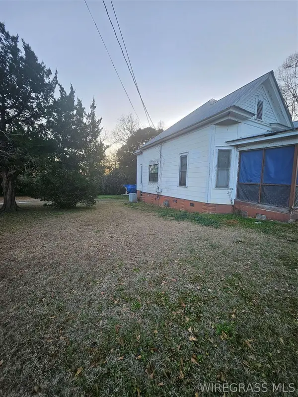 22718 7th AVE, Florala, AL 36442