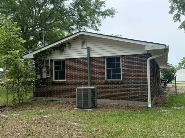 1203 W Pine AVE, Geneva, AL 36340