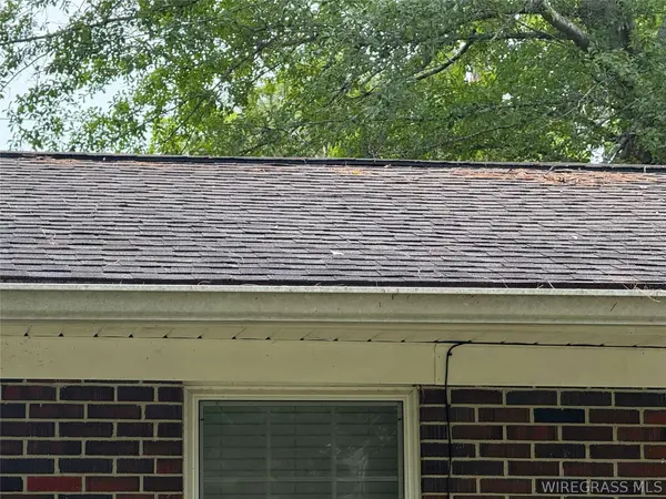 1203 W Pine AVE, Geneva, AL 36340