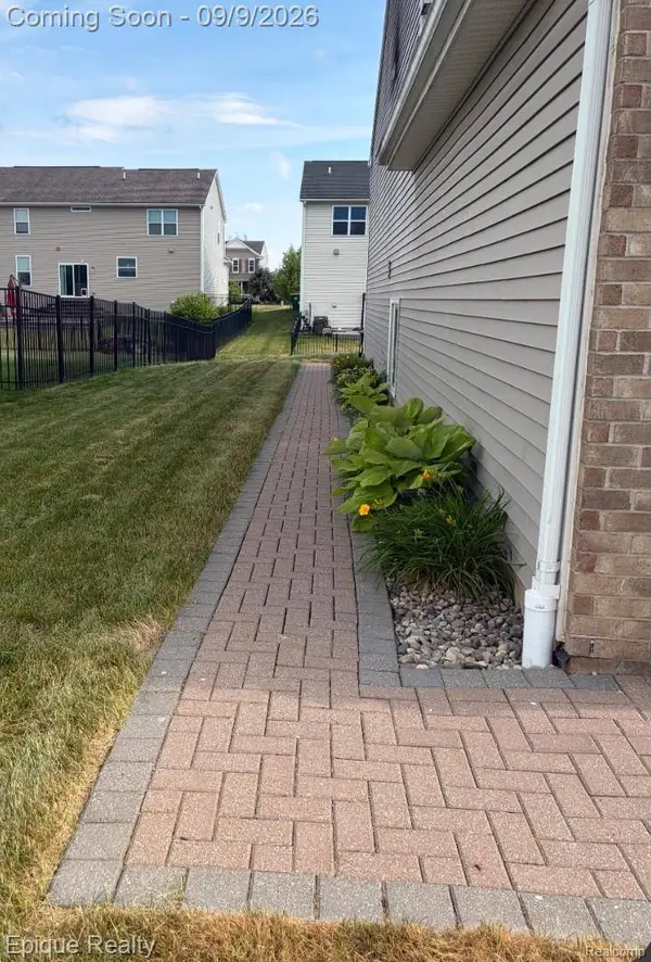 9128 Fawn DR, Ypsilanti Charter Township, MI 48197