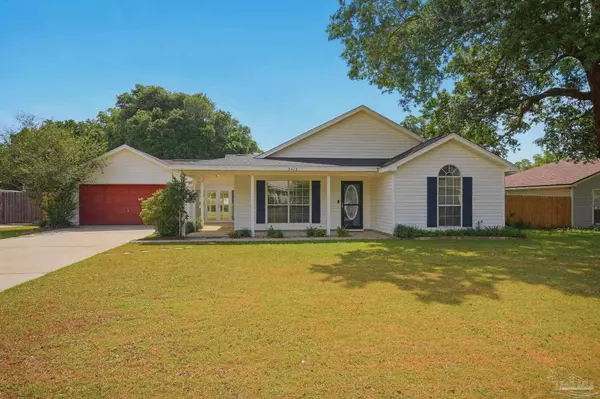 2418 La Lar Ln, Pensacola, FL 32534