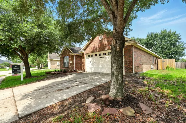 303 Burris Park DR, Spring, TX 77373