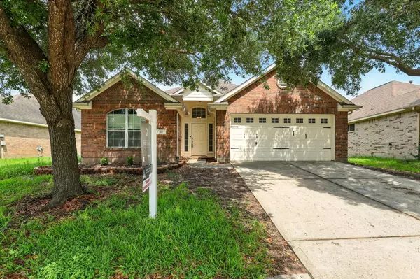 303 Burris Park DR, Spring, TX 77373