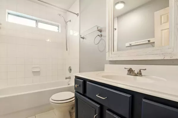 303 Burris Park DR, Spring, TX 77373