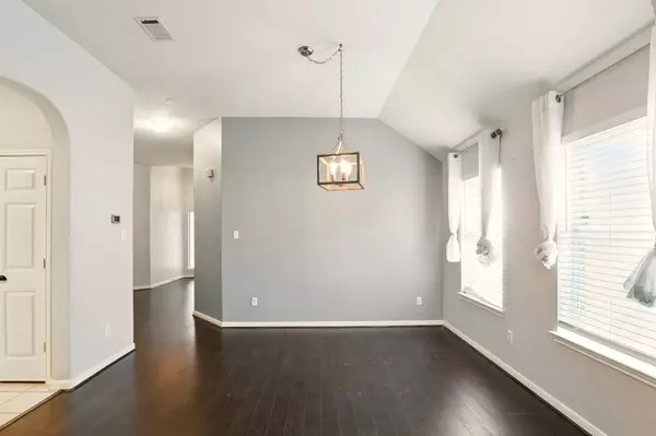 303 Burris Park DR, Spring, TX 77373